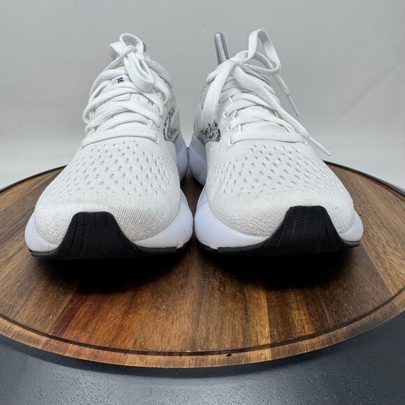 Brooks Ghost 16 White Women's Running Shoes Sneakers 1204071B147 Size 9B - Picture 2 of 12